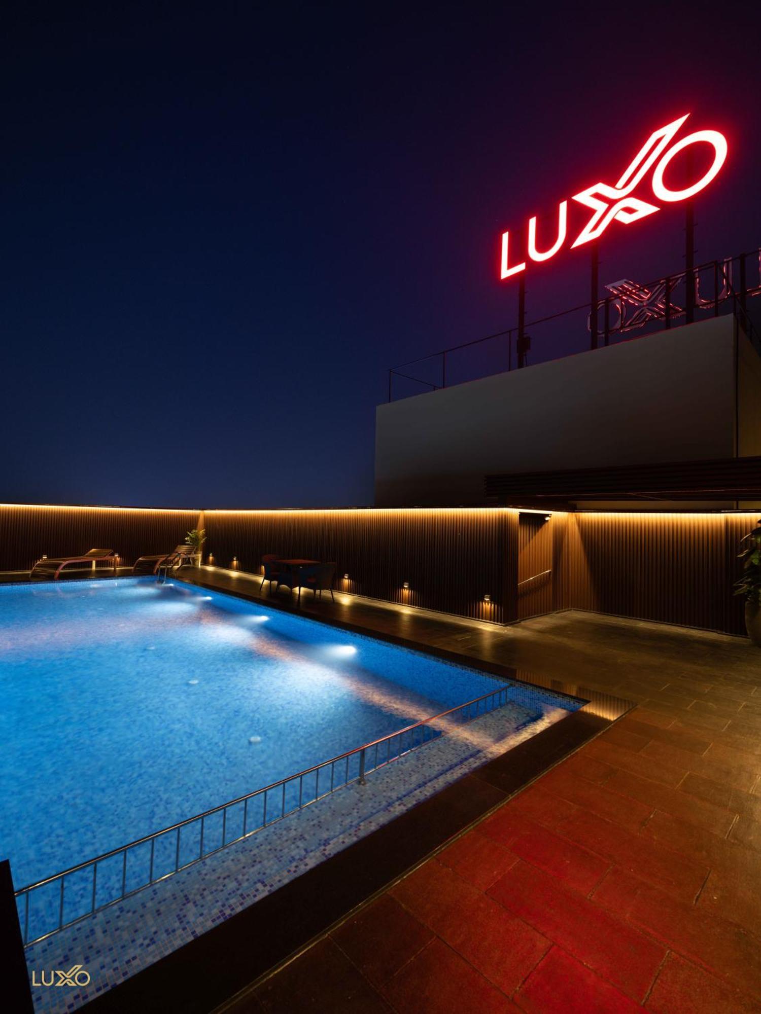 Luxo Kochi Hotel ภายนอก รูปภาพ