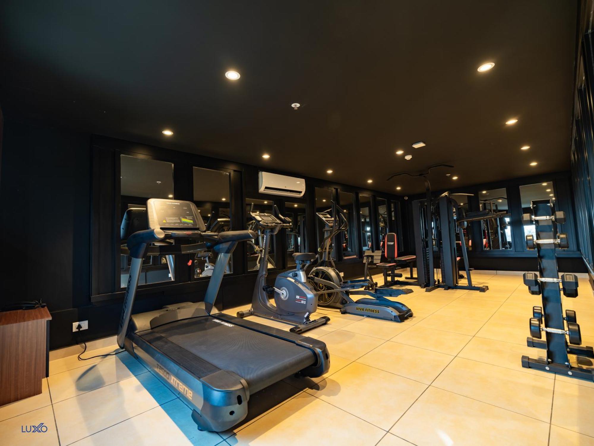 Luxo Kochi Hotel ภายนอก รูปภาพ